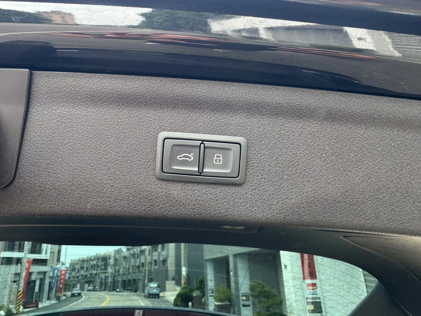 線上賞車